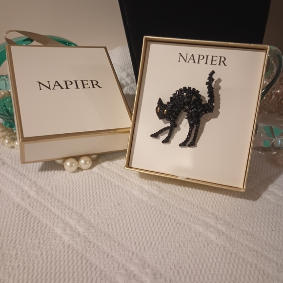 Napier Black Cat Brooch 🐈⬛ Halloween Pin - Picture 9 of 14